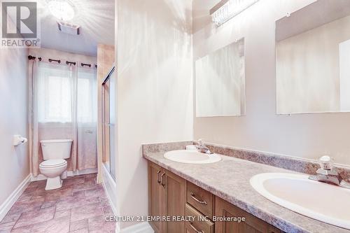 230 Doon Mills Drive, Kitchener, ON - Indoor Photo Showing Bathroom