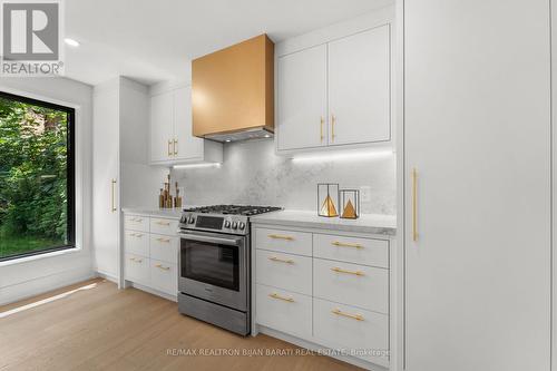 593 Cummer Avenue, Toronto, ON - Indoor Photo Showing Kitchen With Upgraded Kitchen