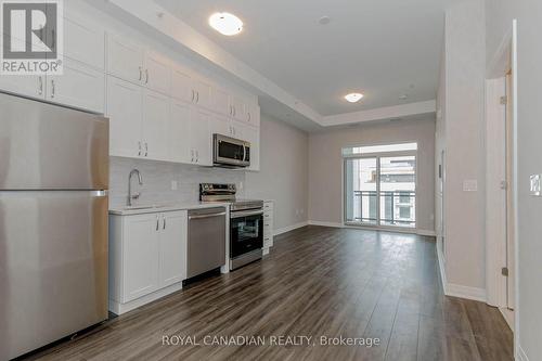 609 - 480 Gordon Krantz Avenue, Milton, ON - Indoor Photo Showing Kitchen With Stainless Steel Kitchen