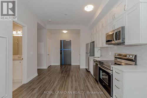 609 - 480 Gordon Krantz Avenue, Milton, ON - Indoor Photo Showing Kitchen With Upgraded Kitchen