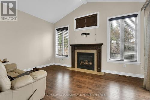 760 Fletcher Circle W, Ottawa, ON - Indoor Photo Showing Living Room With Fireplace