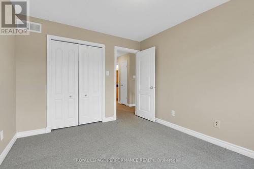 760 Fletcher Circle W, Ottawa, ON - Indoor Photo Showing Other Room