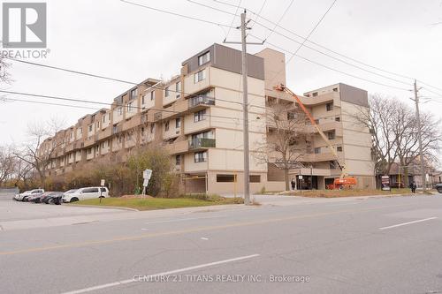 328 - 665 Kennedy Road, Toronto, ON - Outdoor With Facade