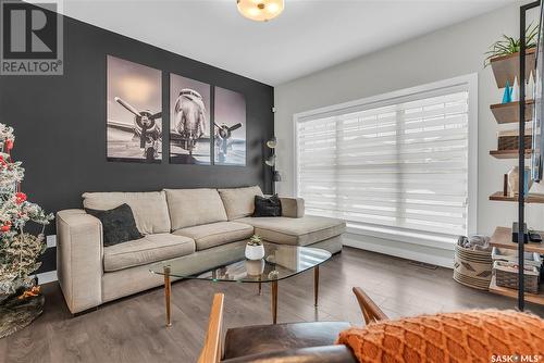 311 Delainey Manor, Saskatoon, SK - Indoor Photo Showing Living Room