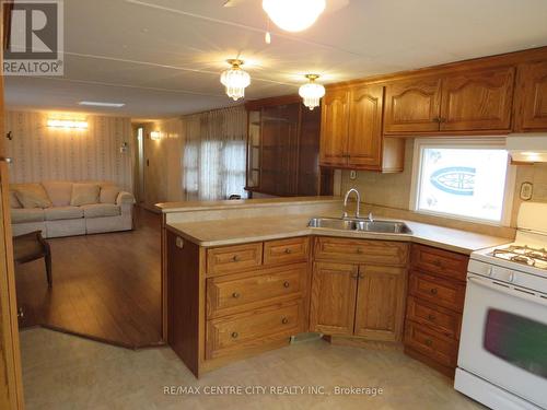 5A - 2189 Dundas Street E, London, ON - Indoor Photo Showing Kitchen