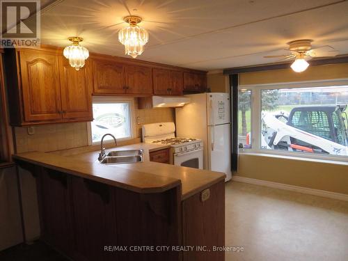 5A - 2189 Dundas Street E, London, ON - Indoor Photo Showing Kitchen With Double Sink