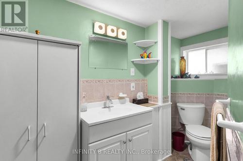 2 Auditorium Circle, Grimsby (540 - Grimsby Beach), ON - Indoor Photo Showing Bathroom