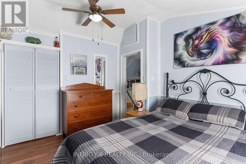 2 Auditorium Circle, Grimsby (540 - Grimsby Beach), ON - Indoor Photo Showing Bedroom