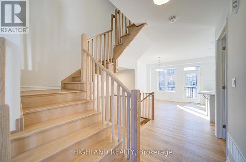 3034 Bramall Crescent, Oakville, ON - Indoor Photo Showing Other Room