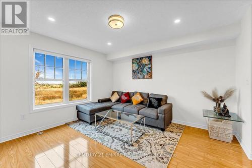 34 Battalion Road, Brampton, ON - Indoor Photo Showing Living Room