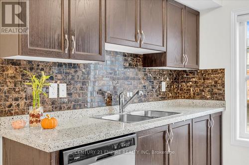 34 Battalion Road, Brampton, ON - Indoor Photo Showing Kitchen With Double Sink