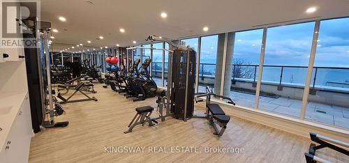 405 - 370 Martha Street, Burlington, ON - Indoor Photo Showing Gym Room