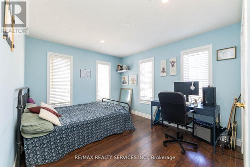 29 Ness Road, Brampton, ON - Indoor Photo Showing Bedroom