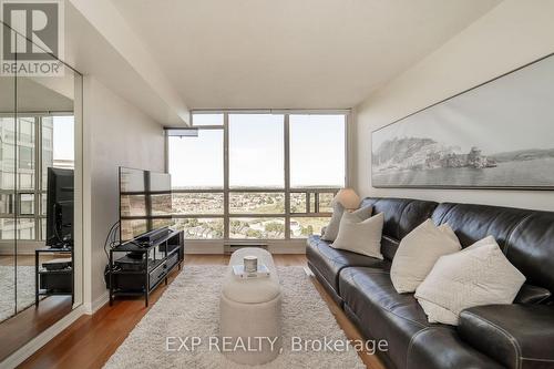 2101 - 45 Kingsbridge Garden Circle, Mississauga, ON - Indoor Photo Showing Living Room