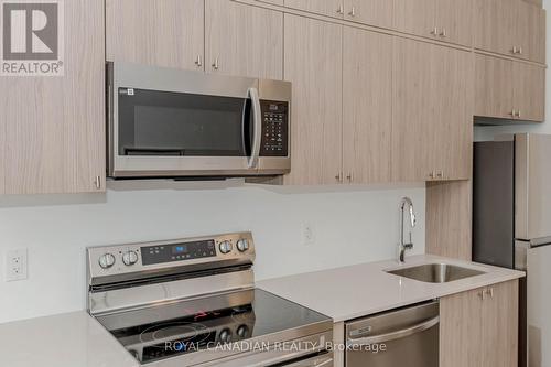 612 - 480 Gordon Krantz Avenue, Milton, ON - Indoor Photo Showing Kitchen