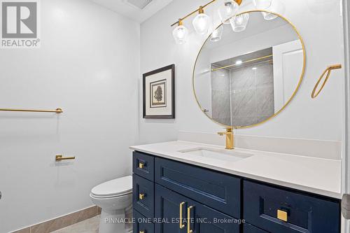 19 Chelton Drive, Richmond Hill, ON - Indoor Photo Showing Bathroom