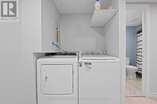 19 Chelton Drive, Richmond Hill, ON - Indoor Photo Showing Laundry Room