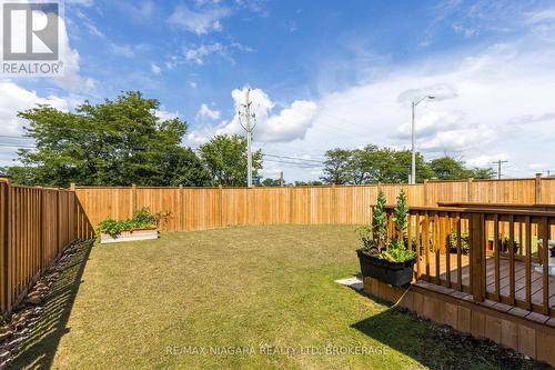 7299 Sherrilee Crescent, Niagara Falls (222 - Brown), ON - Outdoor