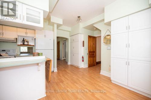 1094 Madawaska Street, Greater Madawaska, ON - Indoor Photo Showing Kitchen