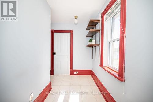 1094 Madawaska Street, Greater Madawaska, ON - Indoor Photo Showing Other Room