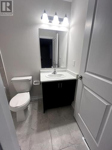 22 - 420 Newman Drive, Cambridge, ON - Indoor Photo Showing Bathroom