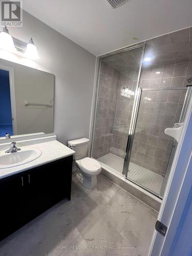 22 - 420 Newman Drive, Cambridge, ON - Indoor Photo Showing Bathroom