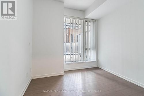 101 Peter Street, Toronto, ON - Indoor Photo Showing Other Room