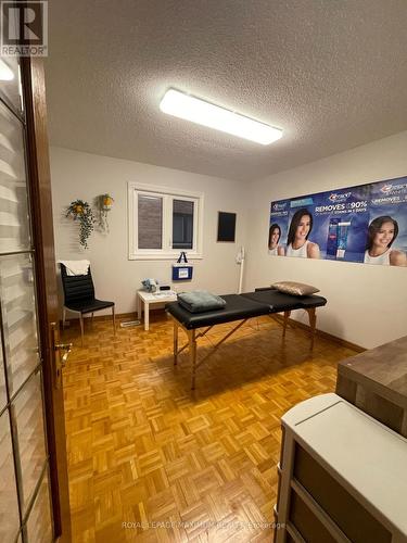 57 Cabaletta Crescent, Vaughan, ON - Indoor Photo Showing Other Room