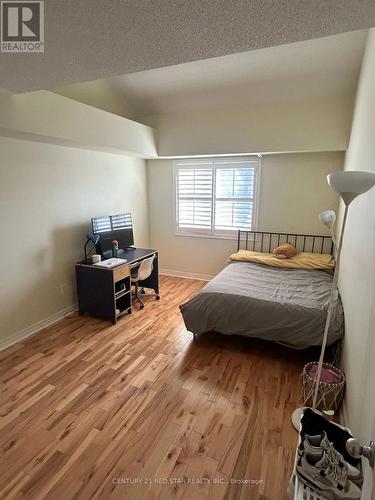 5197 Preservation Circle, Mississauga, ON - Indoor Photo Showing Bedroom