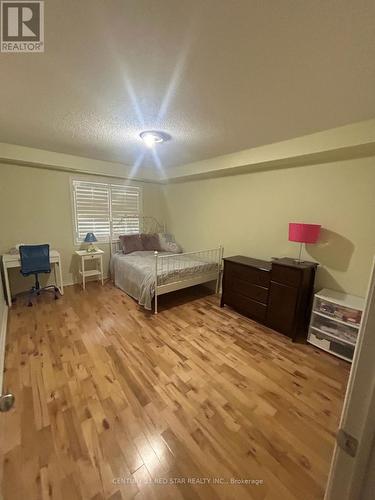 5197 Preservation Circle, Mississauga, ON - Indoor Photo Showing Bedroom