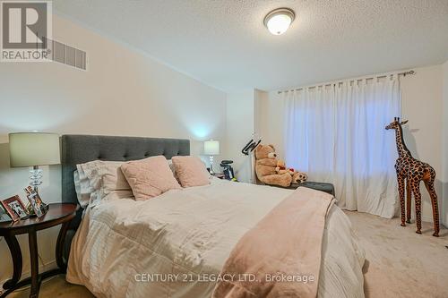 67 Zelda Road, Brampton, ON - Indoor Photo Showing Bedroom