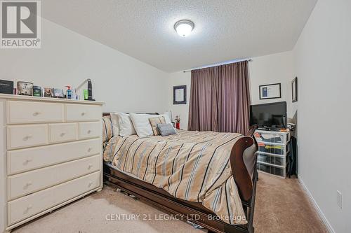 67 Zelda Road, Brampton, ON - Indoor Photo Showing Bedroom