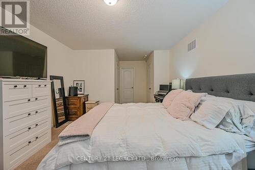 67 Zelda Road, Brampton, ON - Indoor Photo Showing Bedroom