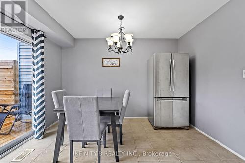 5938 Crimson Drive, Niagara Falls (220 - Oldfield), ON - Indoor Photo Showing Dining Room