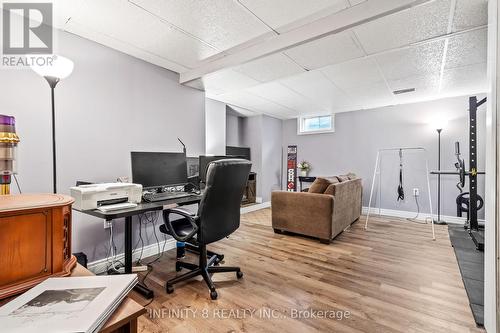 5938 Crimson Drive, Niagara Falls (220 - Oldfield), ON - Indoor Photo Showing Office