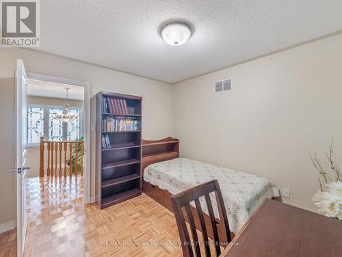 74 Thomas Legge Crescent, Richmond Hill, ON - Indoor Photo Showing Bedroom