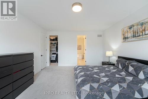 1507 Lakeport Crescent, Oakville, ON - Indoor Photo Showing Bedroom