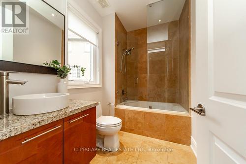 28 Sweet Valerie Court, Vaughan, ON - Indoor Photo Showing Bathroom