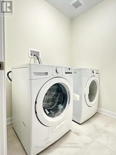 42 Sunflower Crescent, Thorold (562 - Hurricane/Merrittville), ON - Indoor Photo Showing Laundry Room