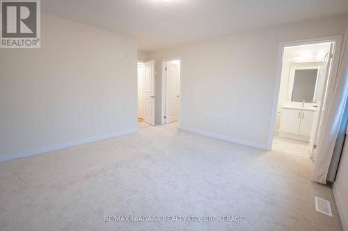 42 Sunflower Crescent, Thorold (562 - Hurricane/Merrittville), ON - Indoor Photo Showing Other Room