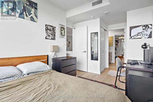 502 - 485 Richmond Road, Ottawa, ON - Indoor Photo Showing Bedroom