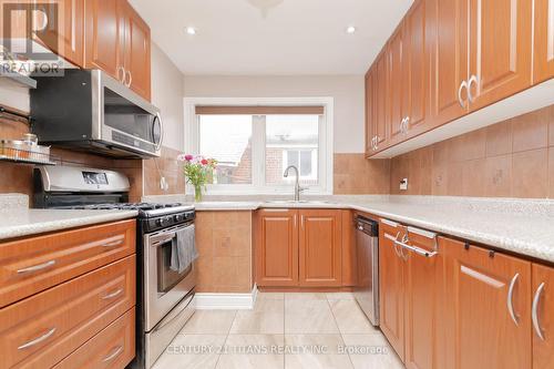 15 Merrian Road, Toronto, ON - Indoor Photo Showing Kitchen