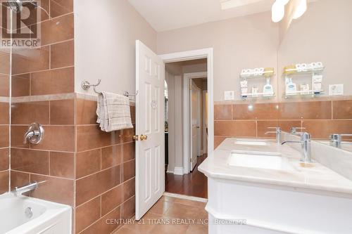 15 Merrian Road, Toronto, ON - Indoor Photo Showing Bathroom