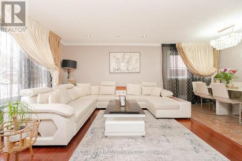 15 Merrian Road, Toronto, ON - Indoor Photo Showing Living Room