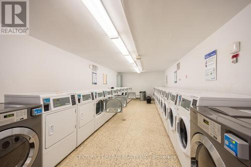 505 - 10 Parkway Forest Drive, Toronto, ON - Indoor Photo Showing Laundry Room