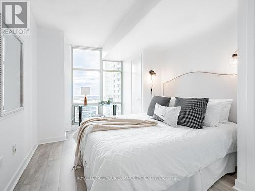 2811 - 10 Navy Wharf Court, Toronto, ON - Indoor Photo Showing Bedroom