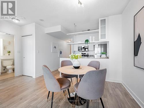 2811 - 10 Navy Wharf Court, Toronto, ON - Indoor Photo Showing Dining Room