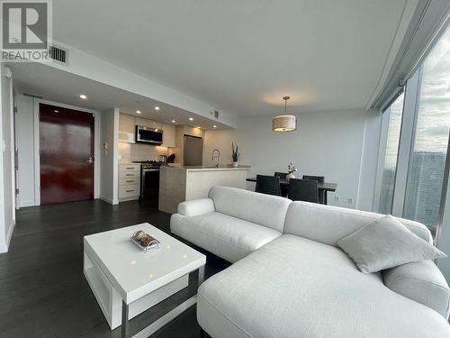 3305 938 Nelson Street, Vancouver, BC - Indoor Photo Showing Living Room