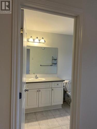 2494 Regatta Avenue, Ottawa, ON - Indoor Photo Showing Bathroom