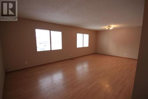 4 Midlawn Place Se, Calgary, AB - Indoor Photo Showing Other Room